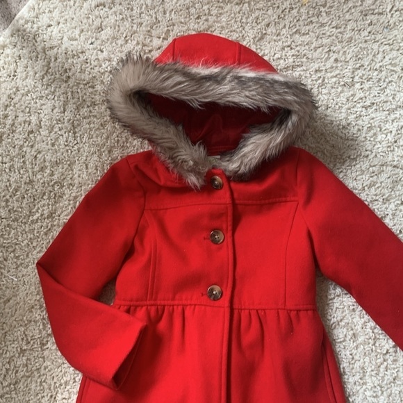 Crazy 8 elegant red faux fur hood pea coat size 5-6y winter fall pockets - Picture 2 of 7